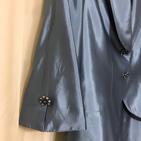 JS Collection skirt suite size 14 with beautiful rhinestones buttons - Picture 6 of 10